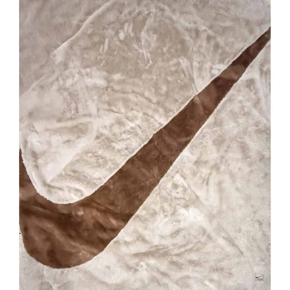 Nike Sportswear Faux Fur Blanket Brown Swoosh Logo Velvet Micromink DO3793-200